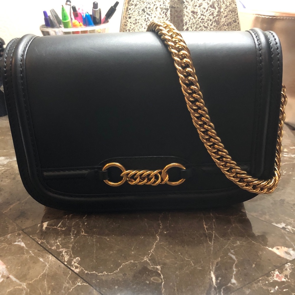 Burberry hand bag. Carried only once, EXCELLENT!